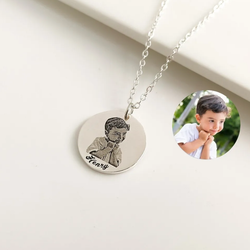 Personalized Photo Round Necklace – A Memory You Can Wear ❤️